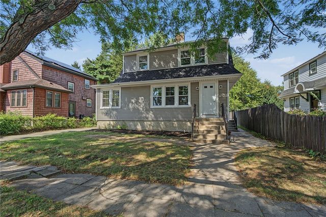 62 Dunbar Avenue, East Providence, RI 02904