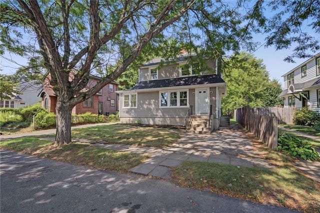 62 Dunbar Avenue, East Providence, RI 02904