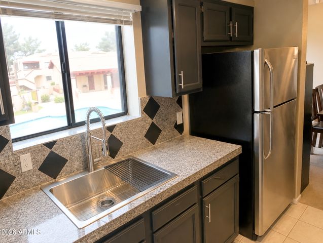 850 S RIVER Drive 2051, Tempe, AZ 85281
