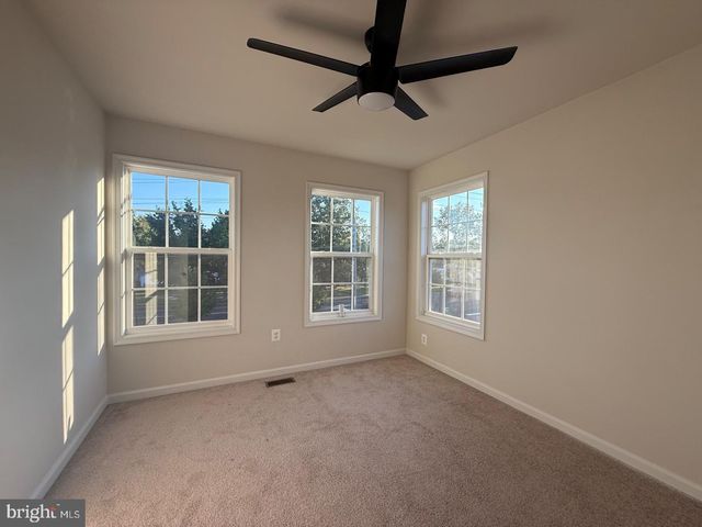3715 ALLINGTON CT, Fredericksburg, VA 22408