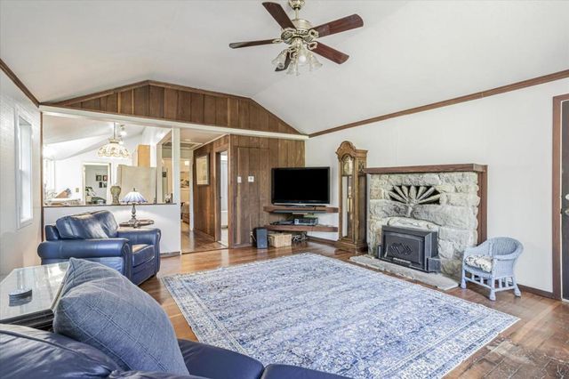 1045 Forest Way, Brookdale, CA 95007