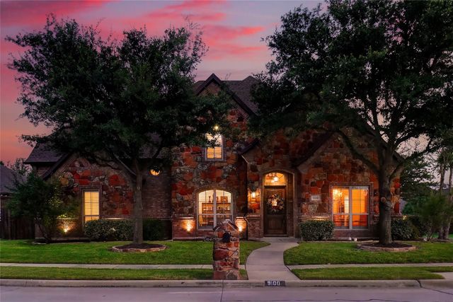 9100 Belshire Drive, North Richland Hills, TX 76182