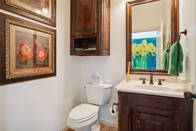 9100 Belshire Drive, North Richland Hills, TX 76182