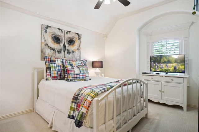 9100 Belshire Drive, North Richland Hills, TX 76182