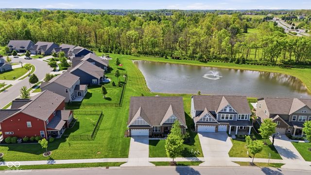 10849 Liberation Trace, Noblesville, IN 46060