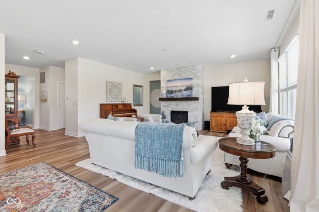 10849 Liberation Trace, Noblesville, IN 46060