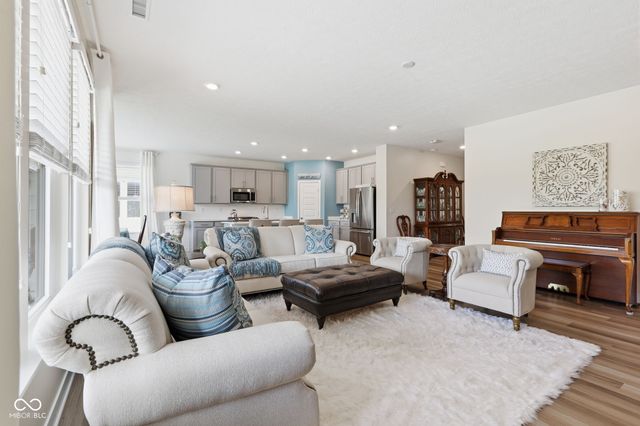 10849 Liberation Trace, Noblesville, IN 46060