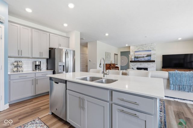 10849 Liberation Trace, Noblesville, IN 46060
