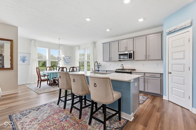 10849 Liberation Trace, Noblesville, IN 46060