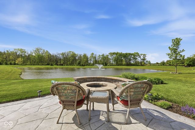 10849 Liberation Trace, Noblesville, IN 46060