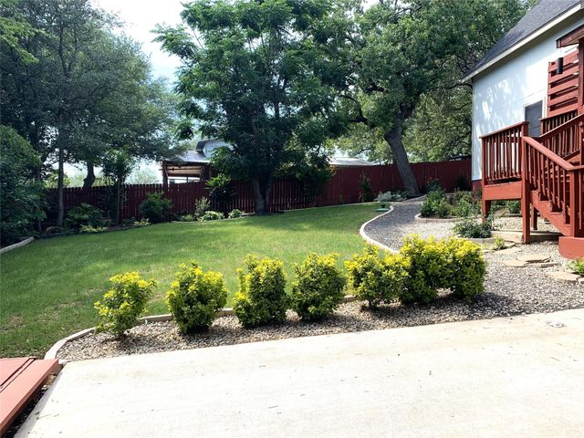 1204 Summit Edge DR, Austin, TX 78732