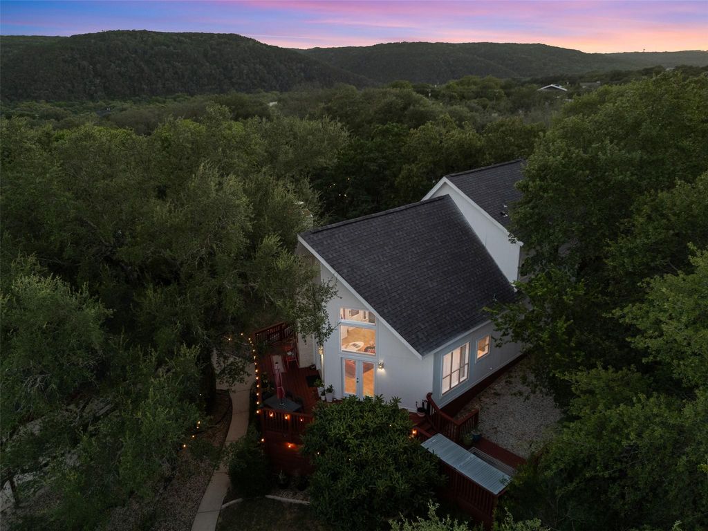 1204 Summit Edge DR, Austin, TX 78732