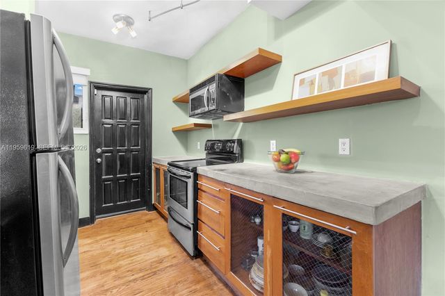 711 14th St 4, Miami Beach, FL 33139