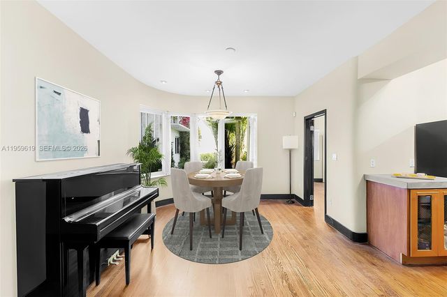 711 14th St 4, Miami Beach, FL 33139