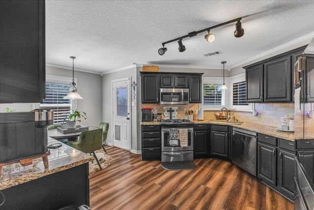 4600 Valleyview Drive, Mansfield, TX 76063
