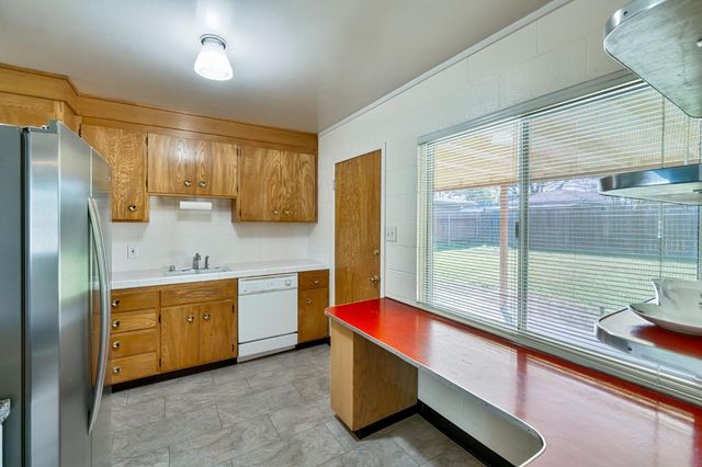 5208 Argo Way, Sacramento, CA 95820