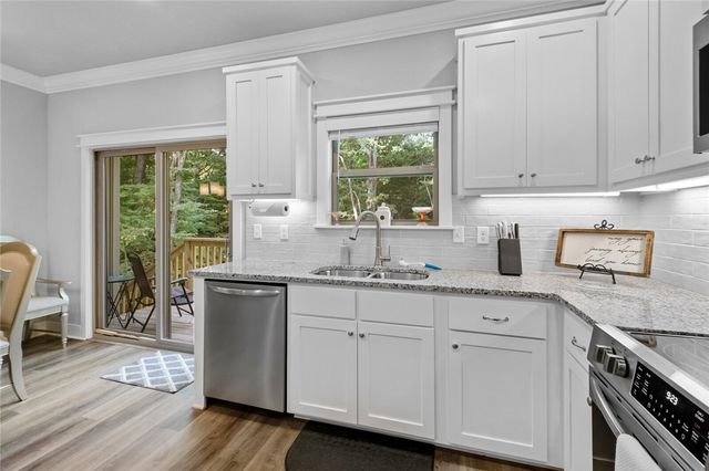 19 Coylton Drive, Bella Vista, AR 72715