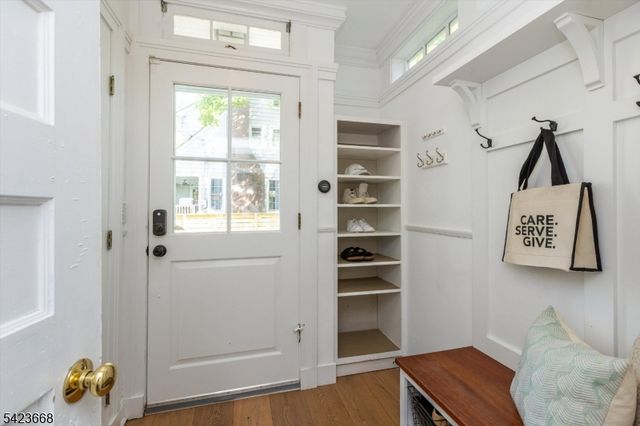 447 Elmwood Ave, Maplewood Twp., NJ 07040