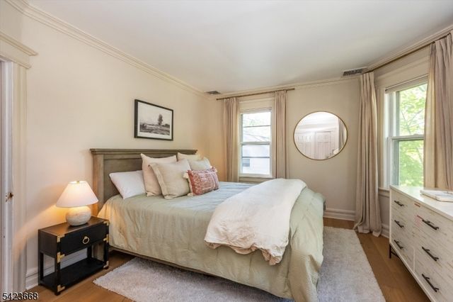 447 Elmwood Ave, Maplewood Twp., NJ 07040