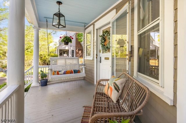447 Elmwood Ave, Maplewood Twp., NJ 07040