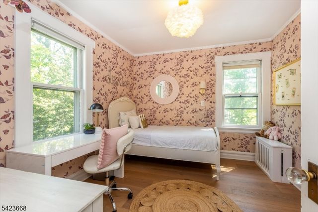 447 Elmwood Ave, Maplewood Twp., NJ 07040