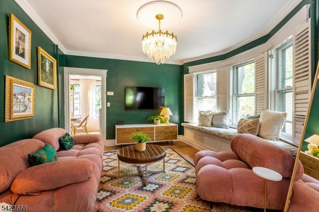 447 Elmwood Ave, Maplewood Twp., NJ 07040