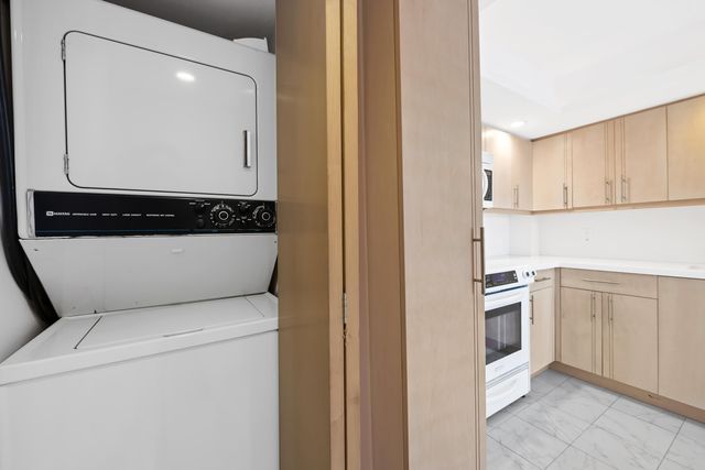 3500 Galt Ocean Drive 2217, Fort Lauderdale, FL 33308