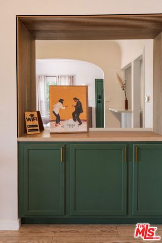 2209 N Gower Street, Los Angeles, CA 90068