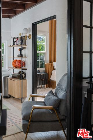 2209 N Gower Street, Los Angeles, CA 90068