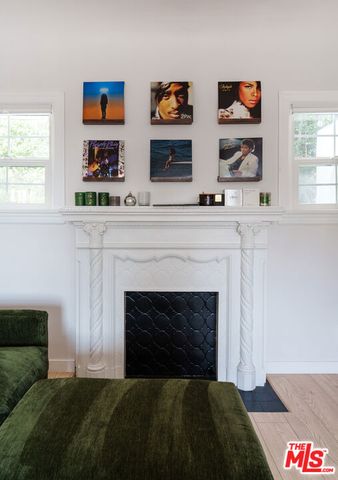 2209 N Gower Street, Los Angeles, CA 90068