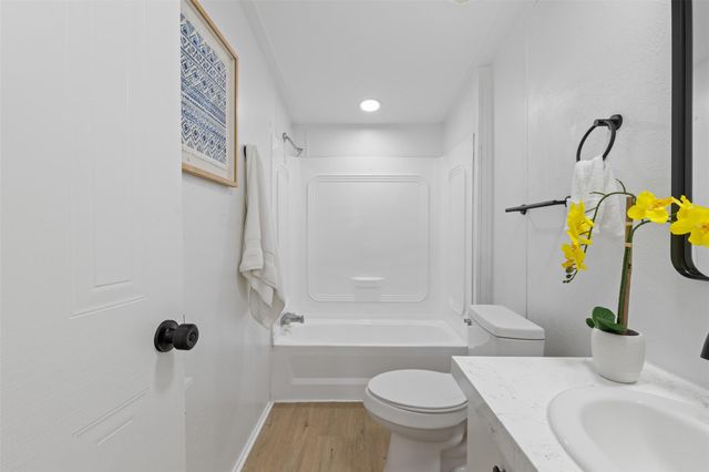 860 Morningwood DR, San Marcos, TX 78666