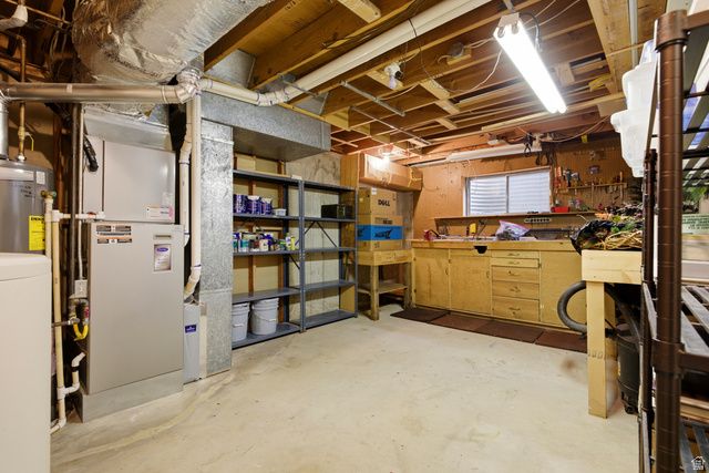 1690 E GENTILE ST, Layton, UT 84040