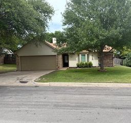10164 Indian Mound Road, Fort Worth, TX 76108