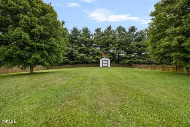 657 Allison Road, Piney Flats, TN 37686