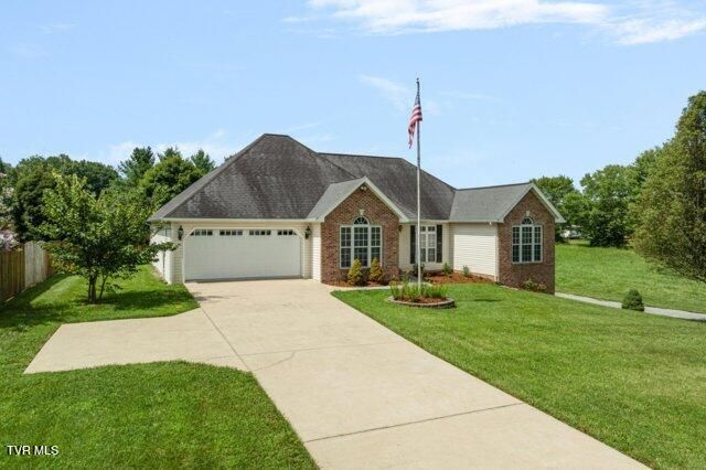 657 Allison Road, Piney Flats, TN 37686