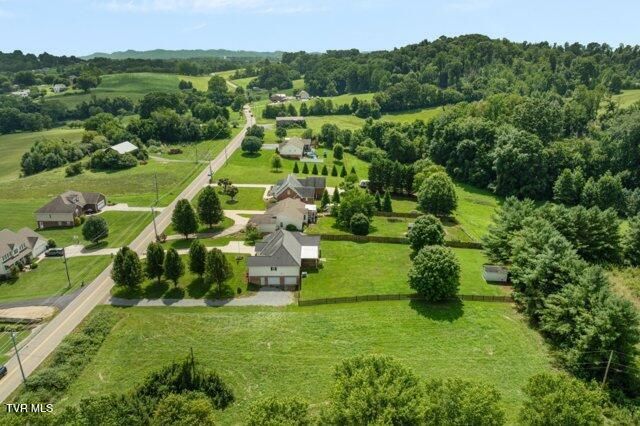 657 Allison Road, Piney Flats, TN 37686