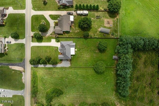 657 Allison Road, Piney Flats, TN 37686