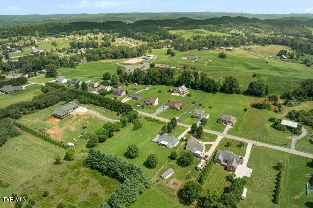 657 Allison Road, Piney Flats, TN 37686