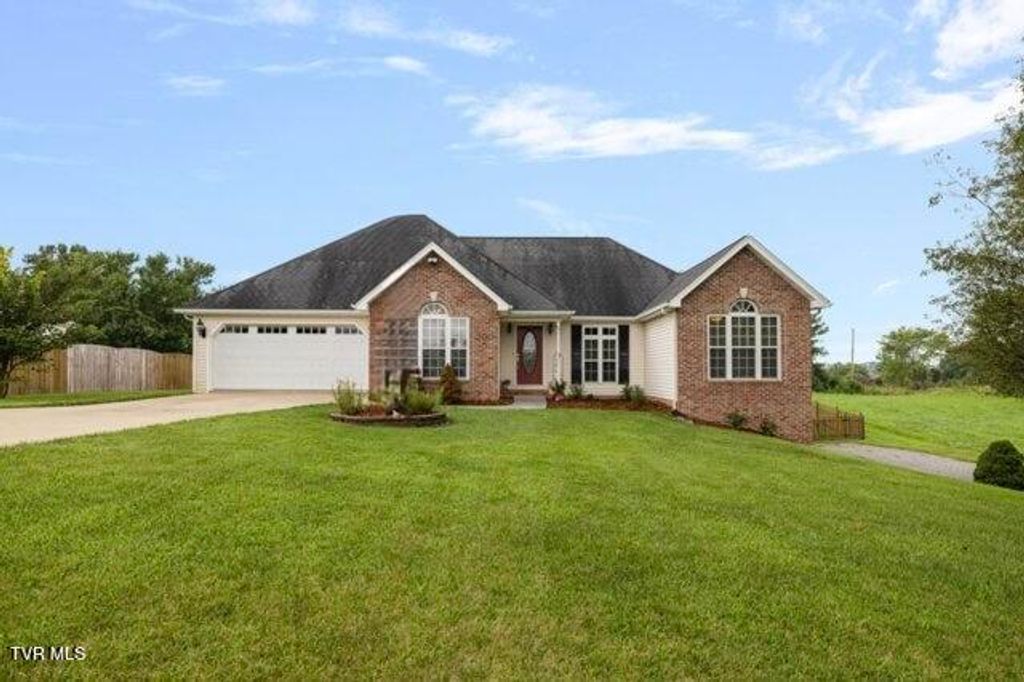 657 Allison Road, Piney Flats, TN 37686