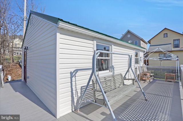 2230 HILLSIDE ALLEY, Tyrone, PA 16686