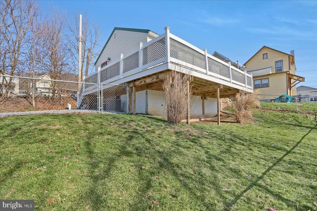 2230 HILLSIDE ALLEY, Tyrone, PA 16686