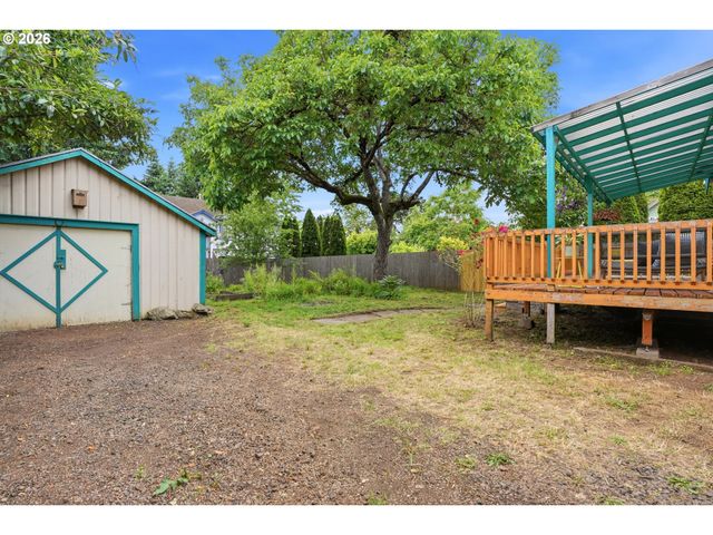 10612 Se HAROLD St, Portland, OR 97266
