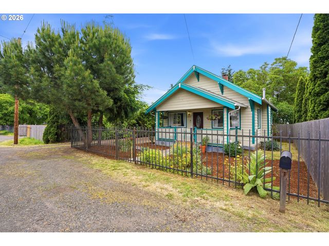 10612 Se HAROLD St, Portland, OR 97266