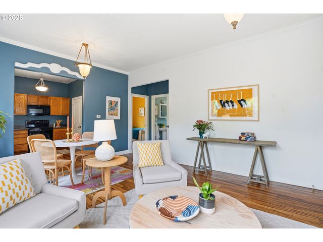 10612 Se HAROLD St, Portland, OR 97266