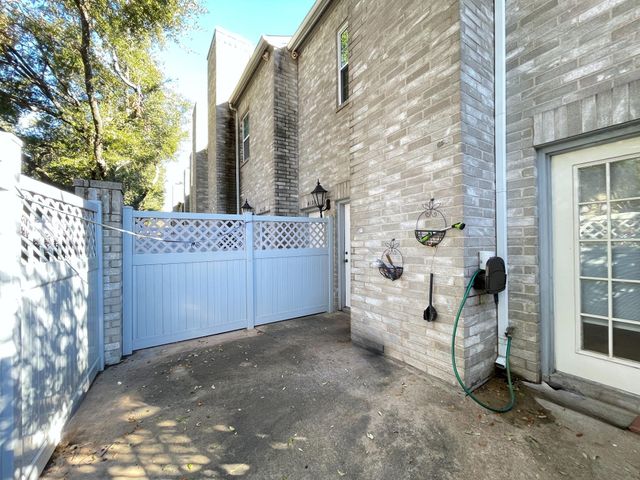 6000 Reims Road 4108, Houston, TX 77036