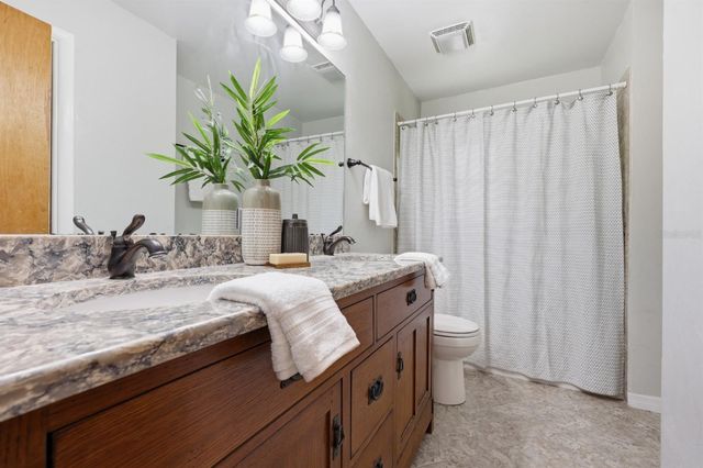 9235 NW 11TH PLACE, Gainesville, FL 32606