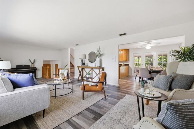9235 NW 11TH PLACE, Gainesville, FL 32606