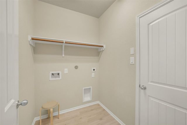 6942 Hamilton Falls Lane, Spring, TX 77379