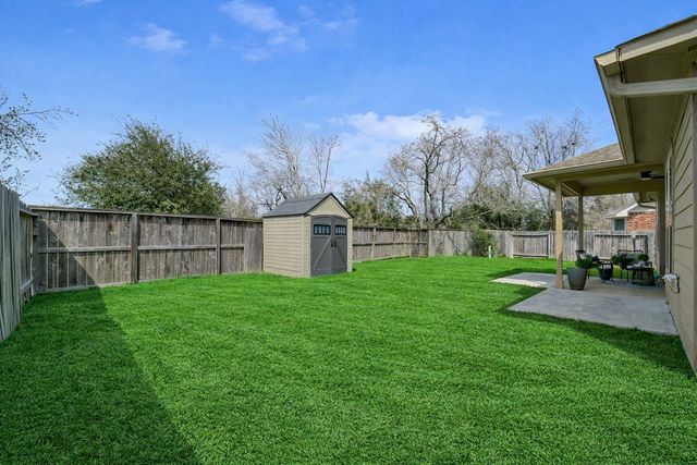 6942 Hamilton Falls Lane, Spring, TX 77379