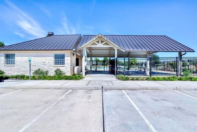 6942 Hamilton Falls Lane, Spring, TX 77379